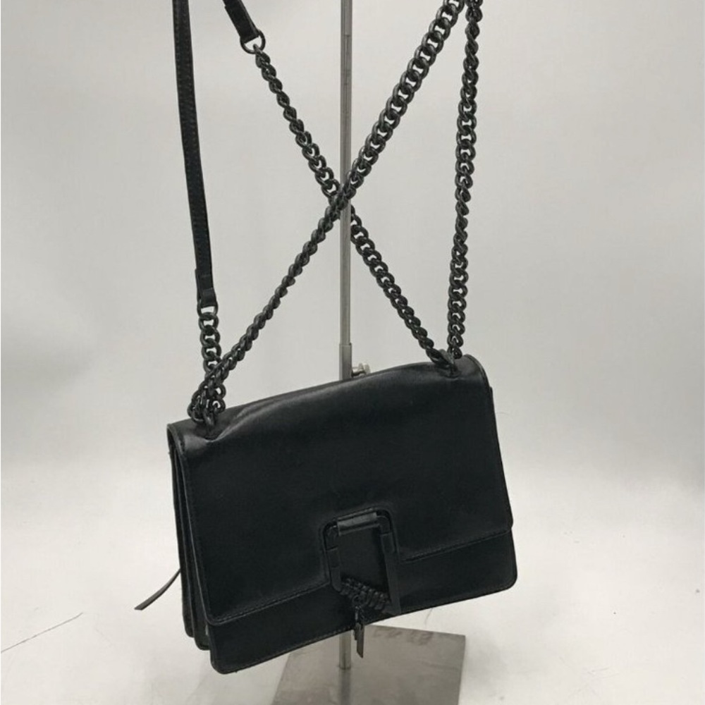 Chic Black Leather Crossbody Bag